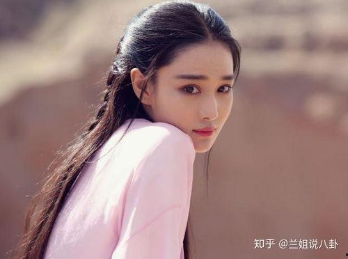 娱乐八卦爆料照片文案,明星真实生活瞬间曝光！  第1张